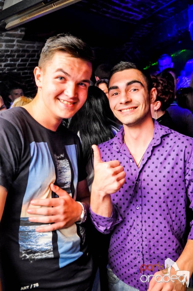 Welcome to the jungle, 