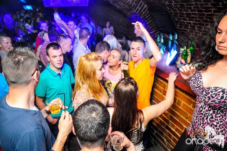 Welcome to the jungle, 