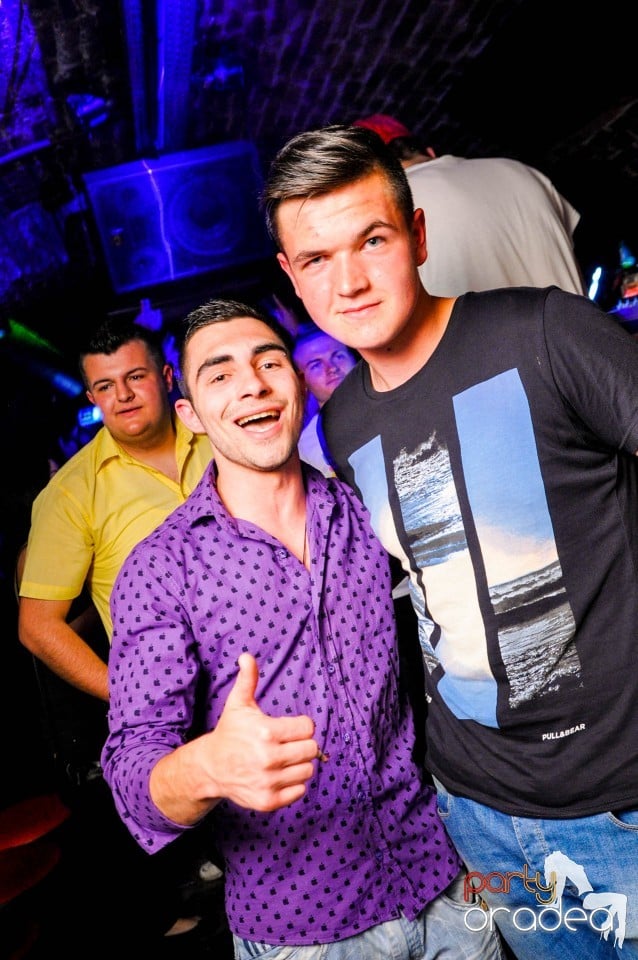 Welcome to the jungle, 