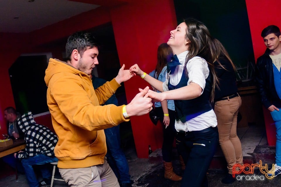 Whiskey Party, Royal Party House