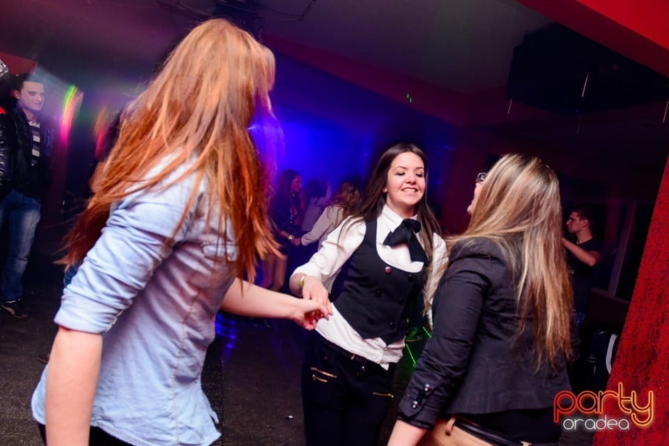 Whiskey Party, Royal Party House
