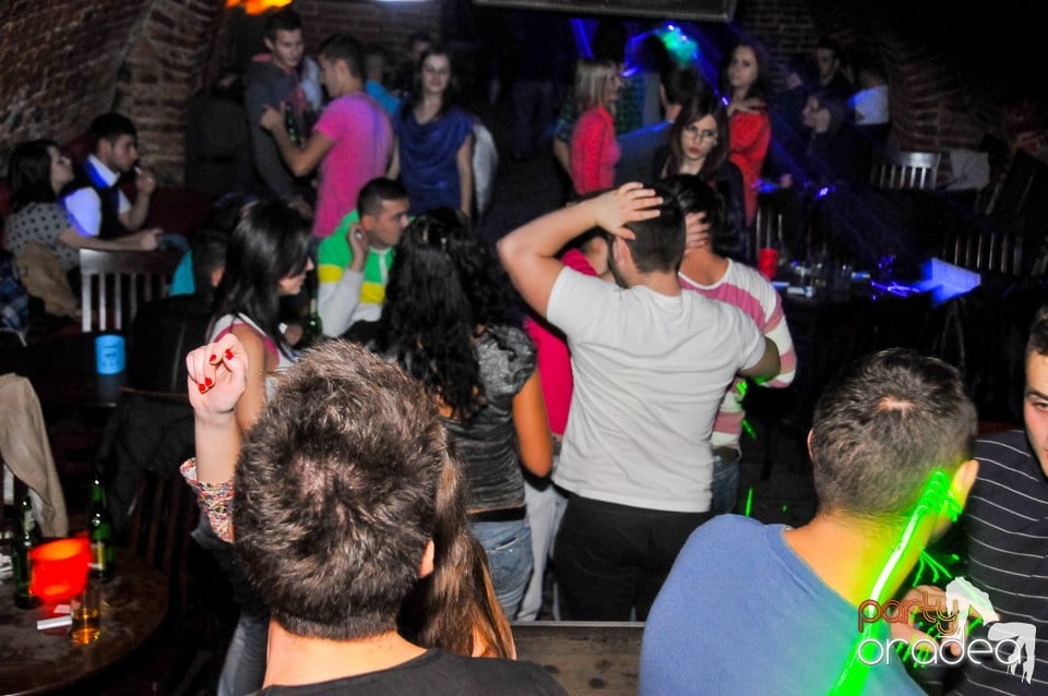 Winter Wednesday Party în Club Escape, 