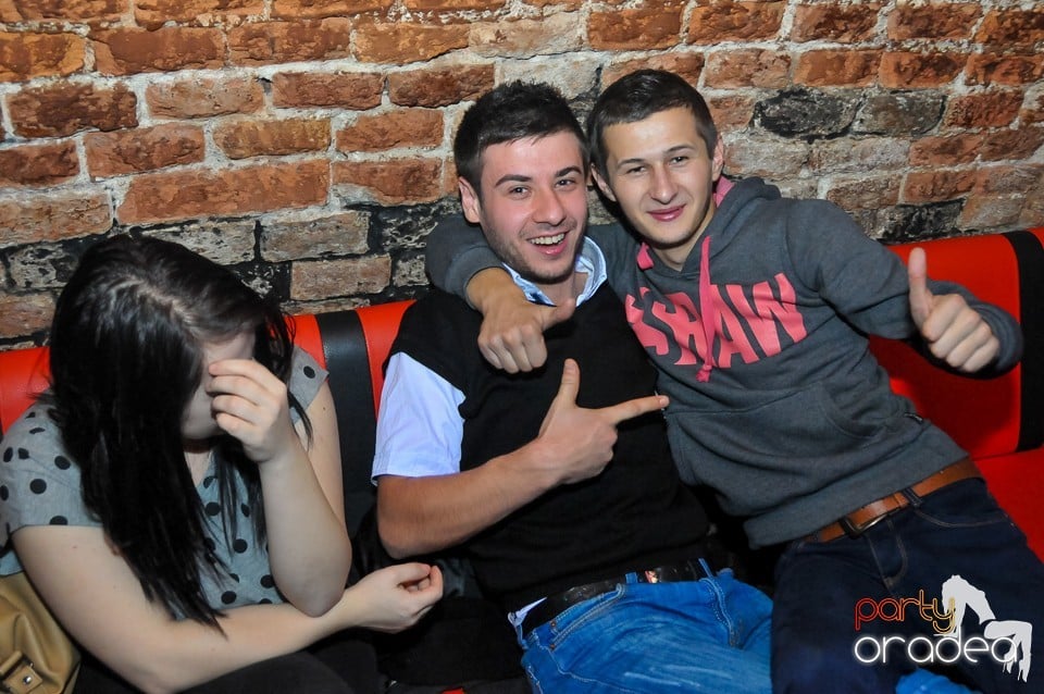 Winter Wednesday Party în Club Escape, 