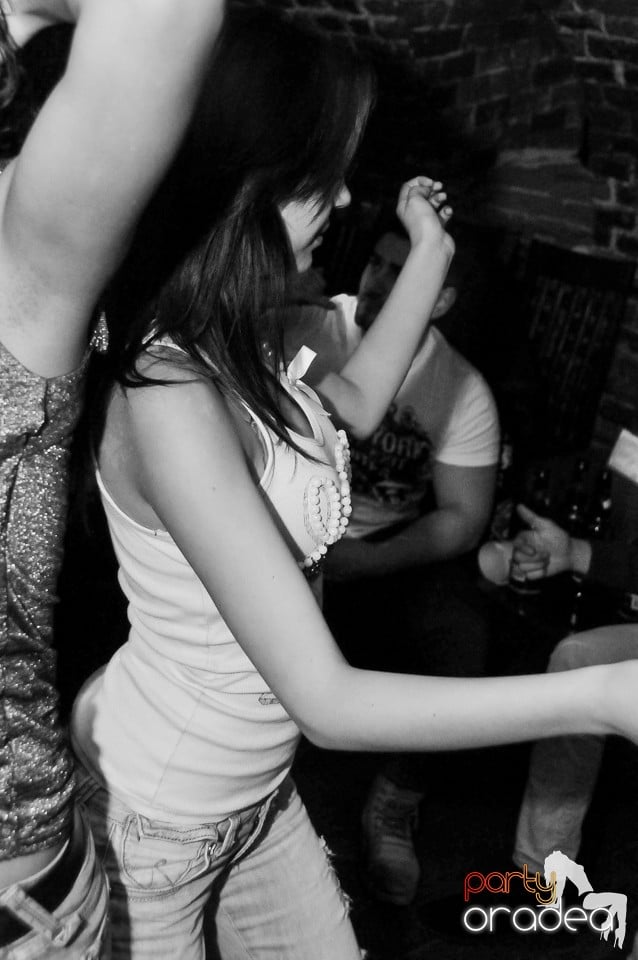 Winter Wednesday Party în Club Escape, 