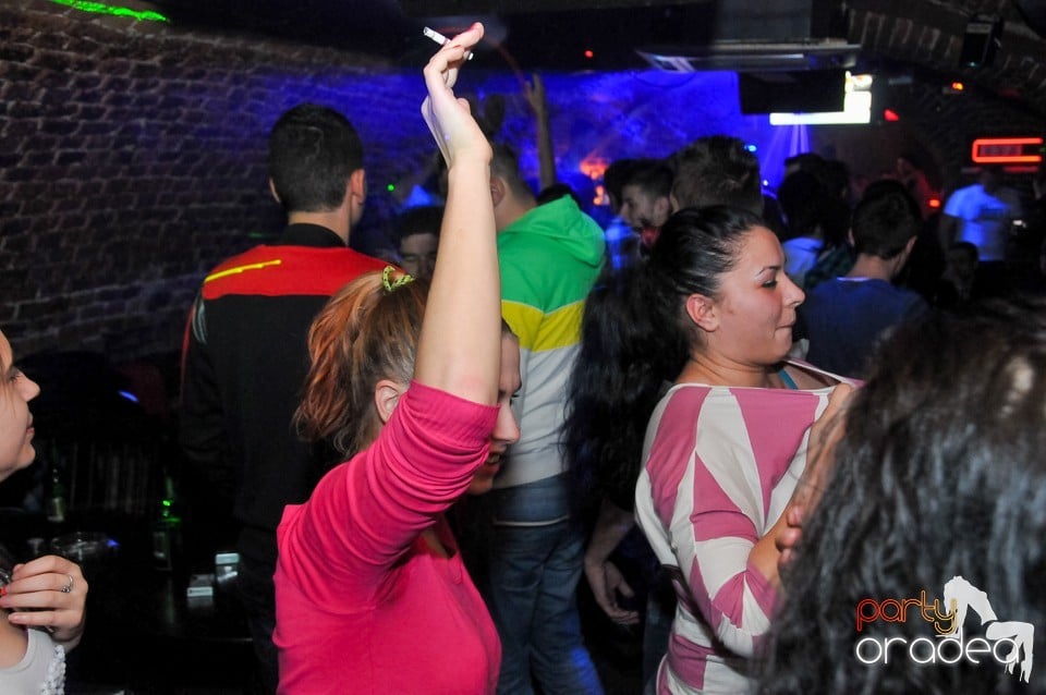 Winter Wednesday Party în Club Escape, 