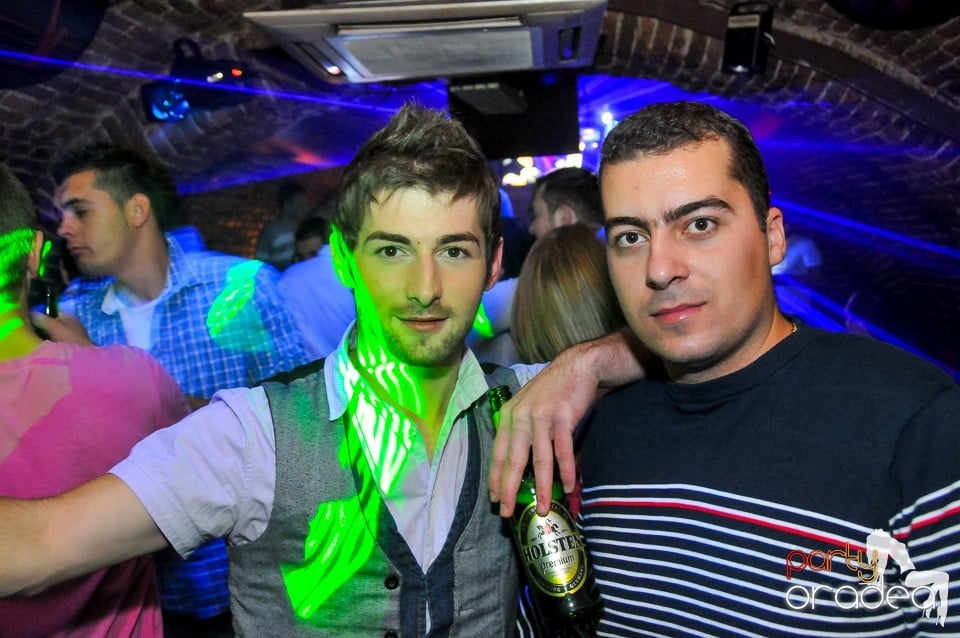 Winter Wednesday Party în Club Escape, 