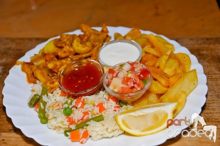 Yellow Pool Party Day 2, 