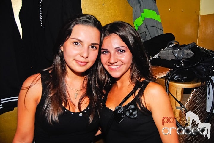 Yellow Submarine la suprafaţă, 