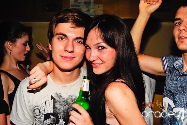 Yellow Submarine la suprafaţă, 