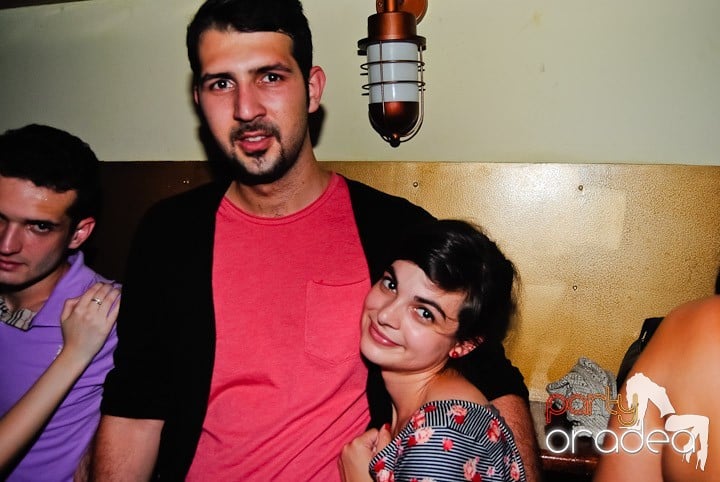 Yellow Submarine la suprafaţă, 