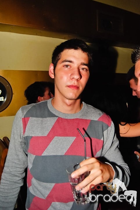 Yellow Submarine la suprafaţă, 