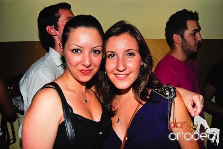 Yellow Submarine la suprafaţă, 