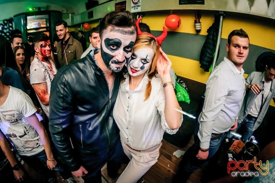 Yelloween Special Weekend,