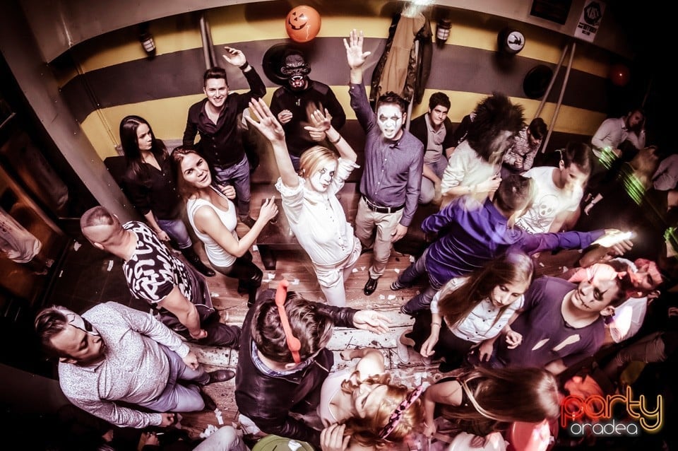 Yelloween Special Weekend,