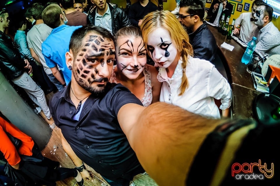 Yelloween Special Weekend,