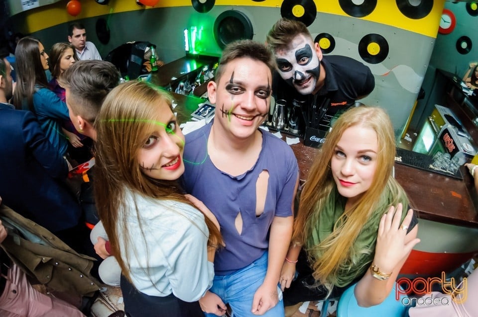 Yelloween Special Weekend,