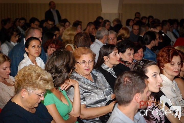 Zaruri şi cărţi, Casa de Cultură a Municipiului Oradea