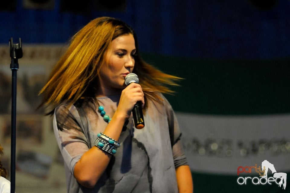 Zilele Comunei Cetariu: concert Janicsák Veca,