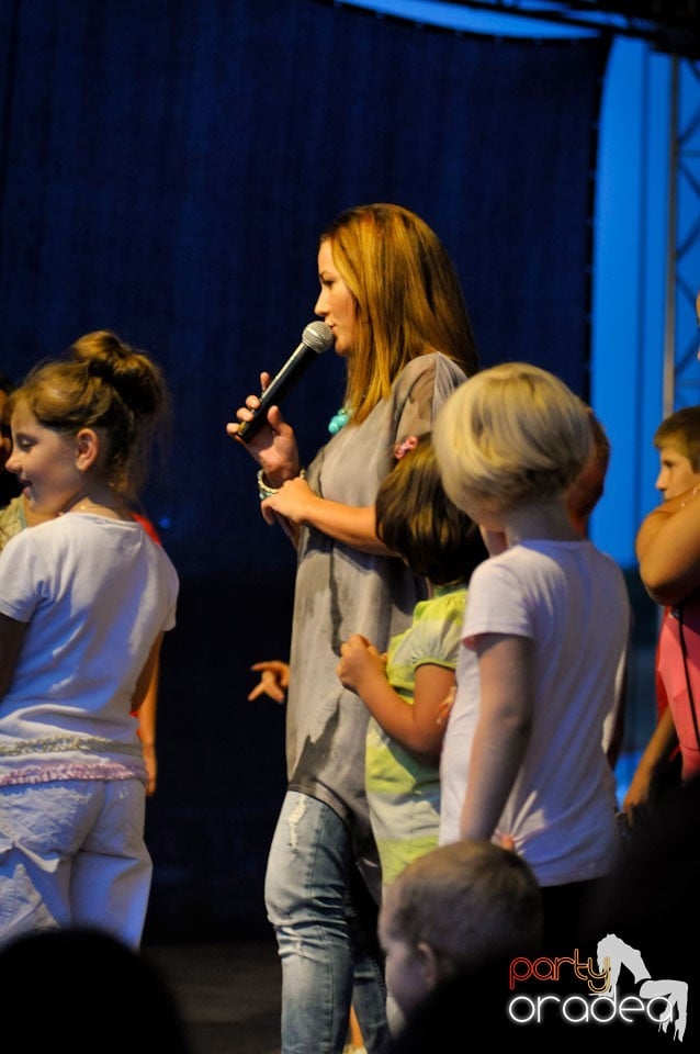 Zilele Comunei Cetariu: concert Janicsák Veca,