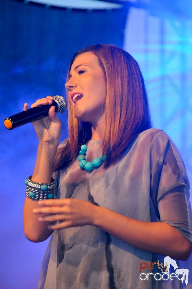 Zilele Comunei Cetariu: concert Janicsák Veca,