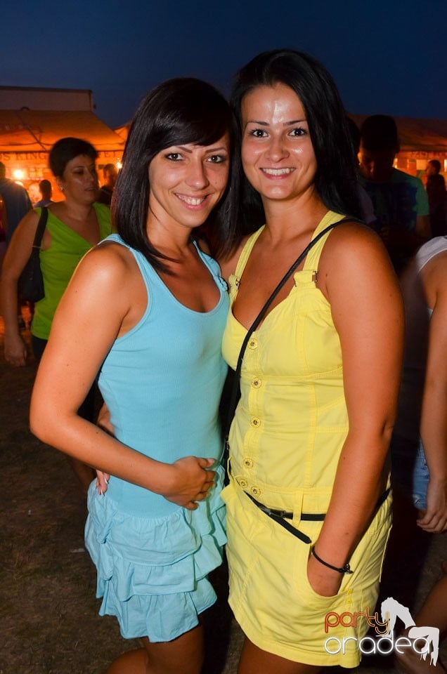 Zilele Comunei Cetariu: concert Janicsák Veca,