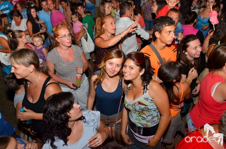 Zilele Comunei Cetariu: concert Janicsák Veca,