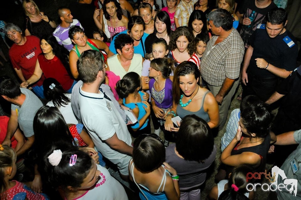 Zilele Comunei Cetariu: concert Janicsák Veca,