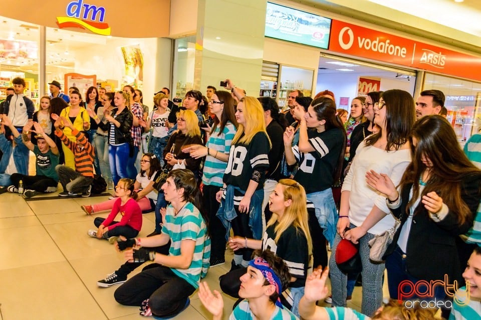 Ziua internaţională a dansului, Lotus Center