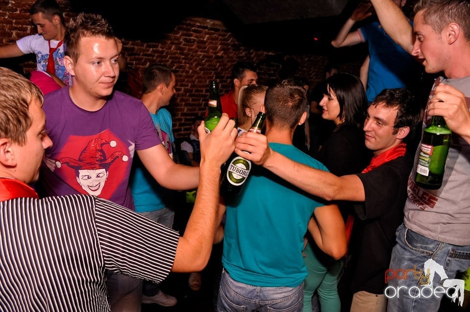 Ziua promoţiilor în Club Escape, 