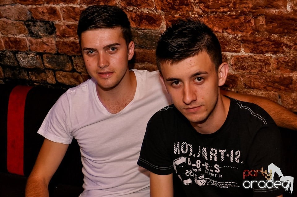 Ziua promoţiilor în Club Escape, 