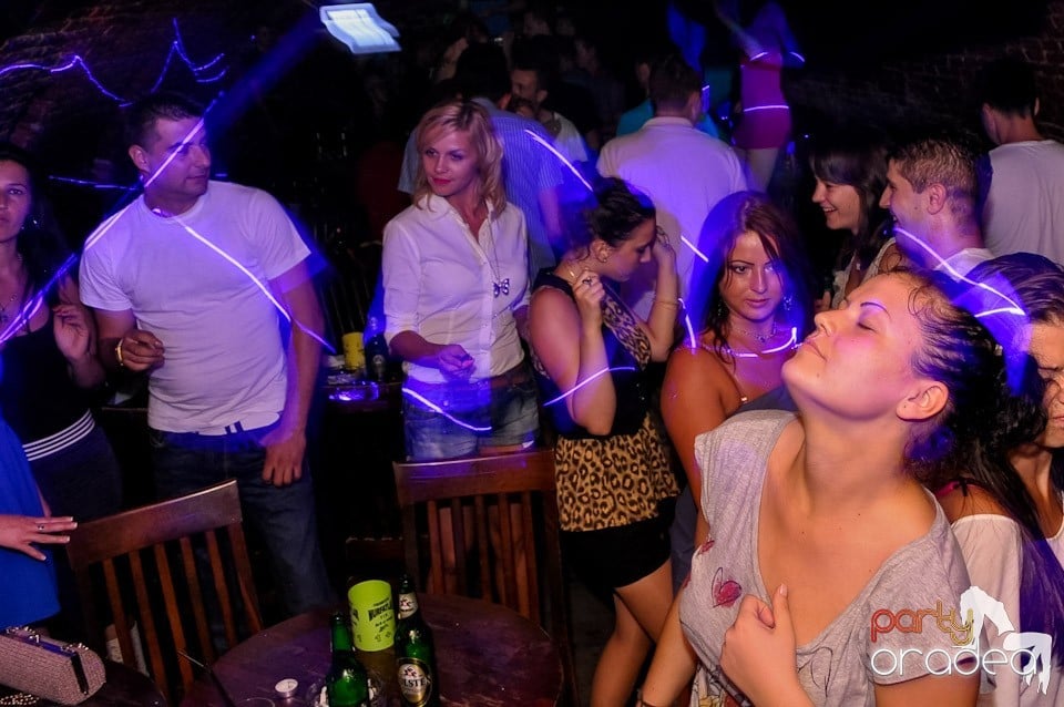 Ziua promoţiilor în Club Escape, 