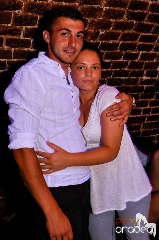 Ziua promoţiilor în Club Escape, 