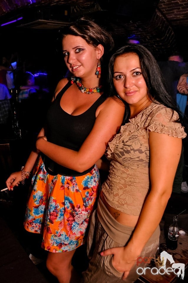 Ziua promoţiilor în Club Escape, 