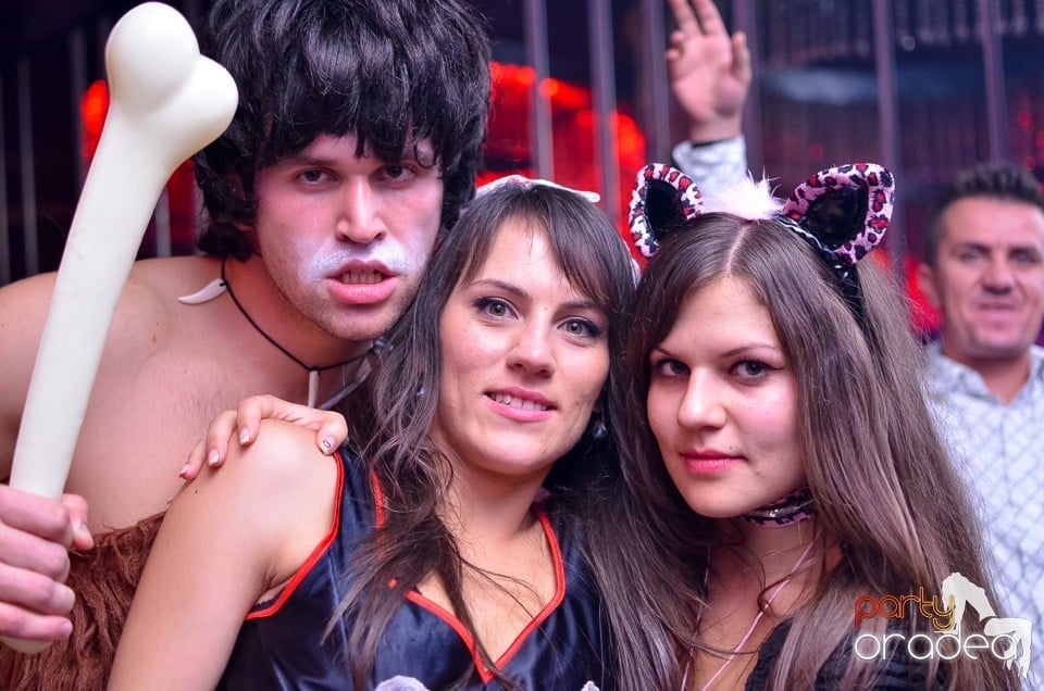 Zu Halloween Party @ The One Café & Club,