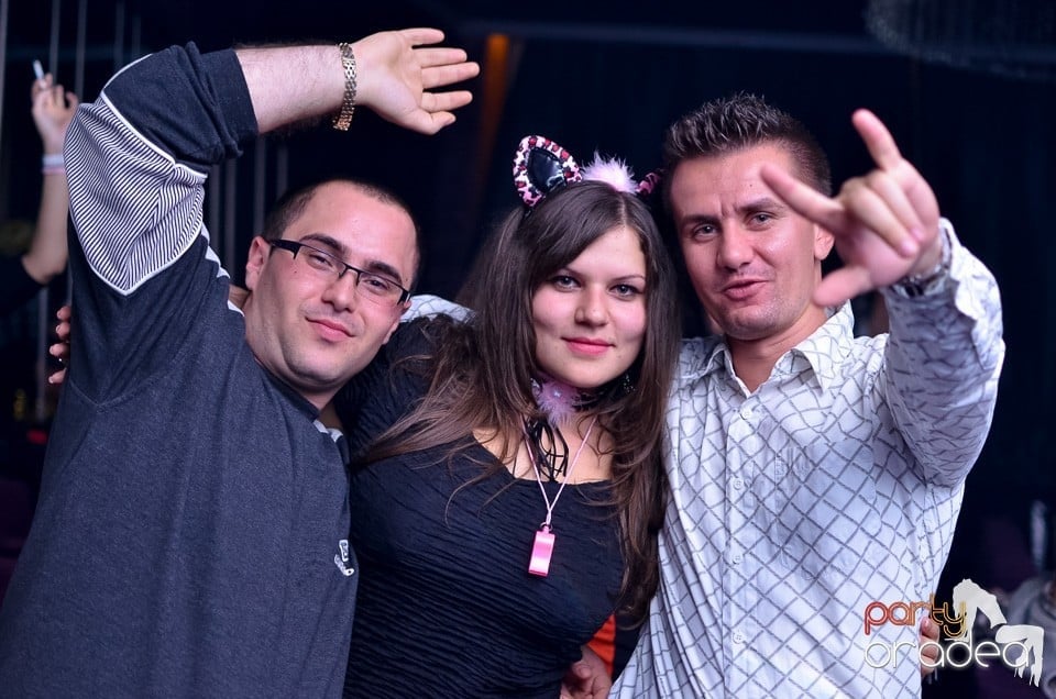 Zu Halloween Party @ The One Café & Club,