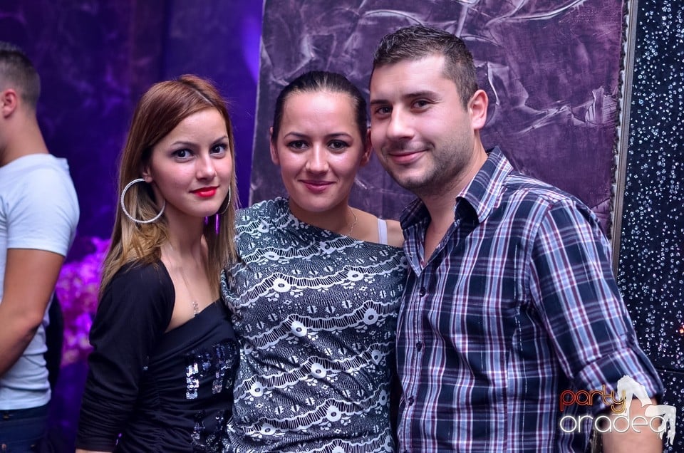 Zu Halloween Party @ The One Café & Club,