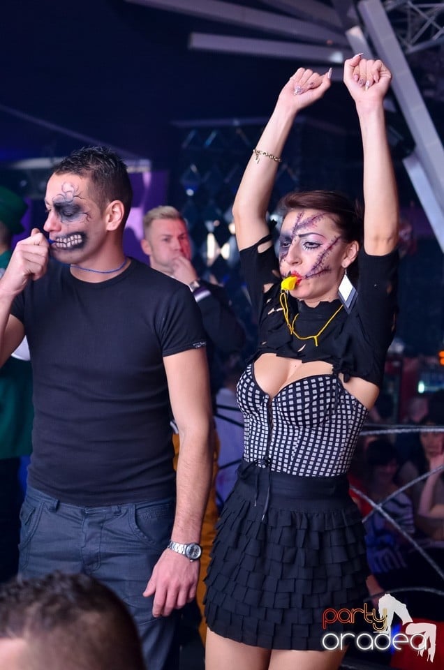 Zu Halloween Party @ The One Café & Club,