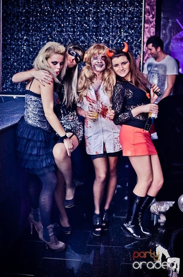 Zu Halloween Party @ The One Café & Club,