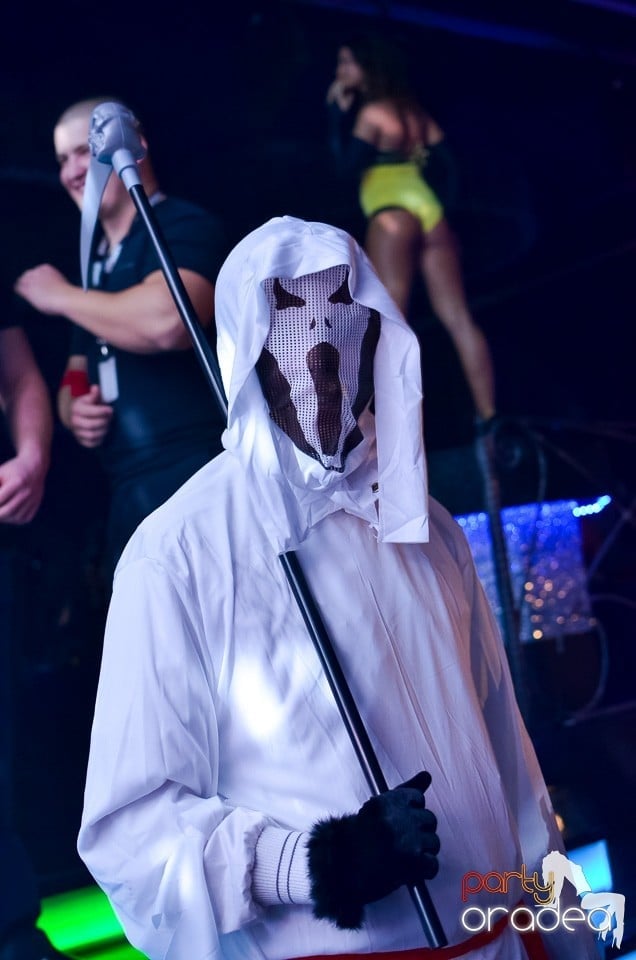 Zu Halloween Party @ The One Café & Club,