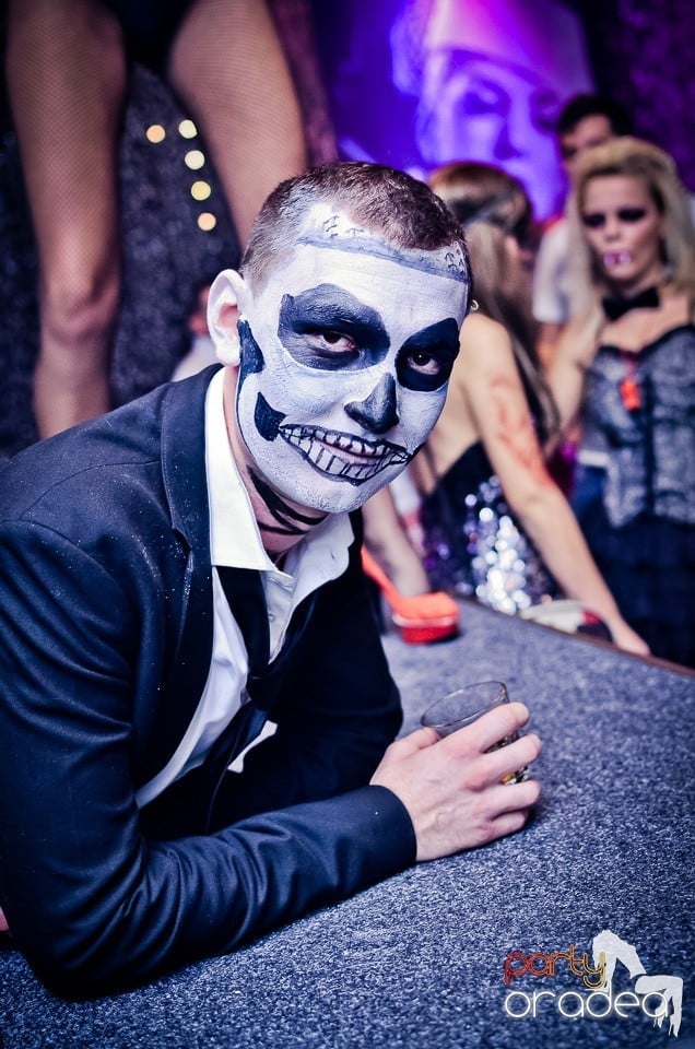 Zu Halloween Party @ The One Café & Club,
