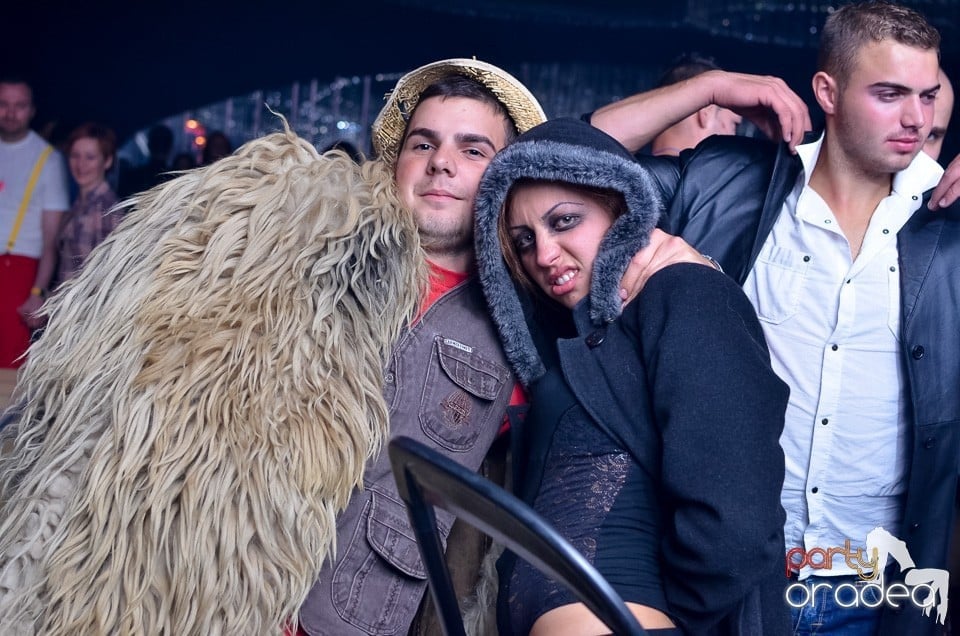 Zu Halloween Party @ The One Café & Club,