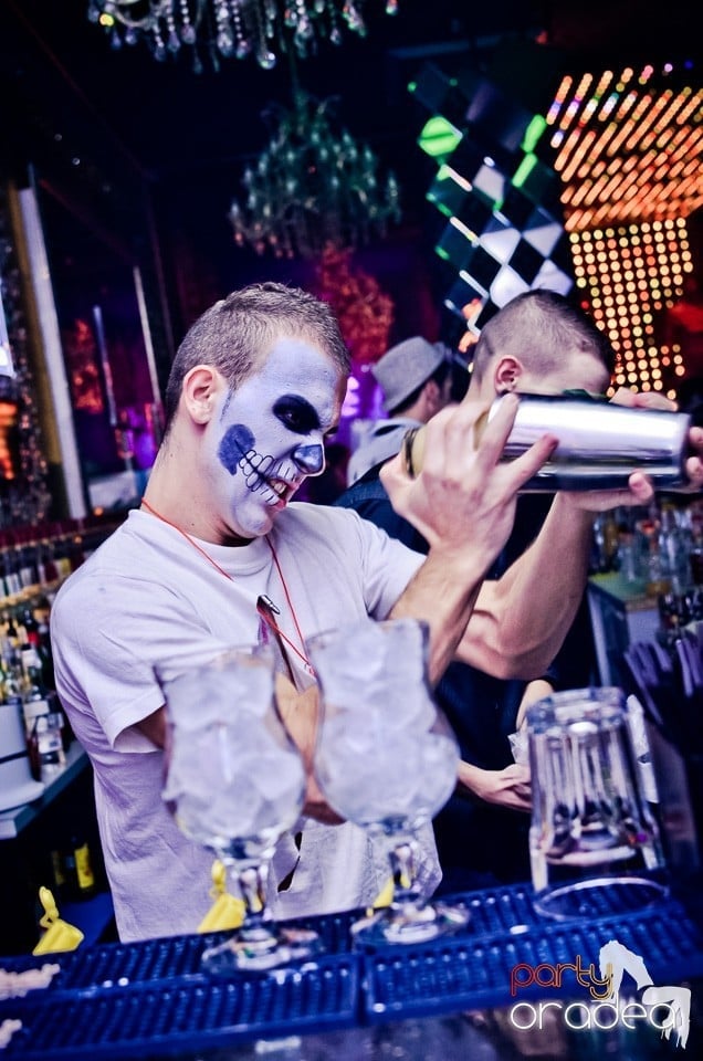 Zu Halloween Party @ The One Café & Club,