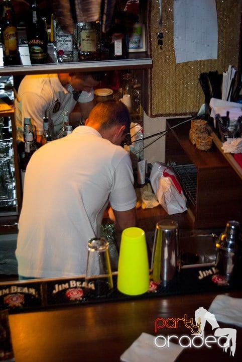 Zulu Party cu DJ Snoopy, Zulu Caffe