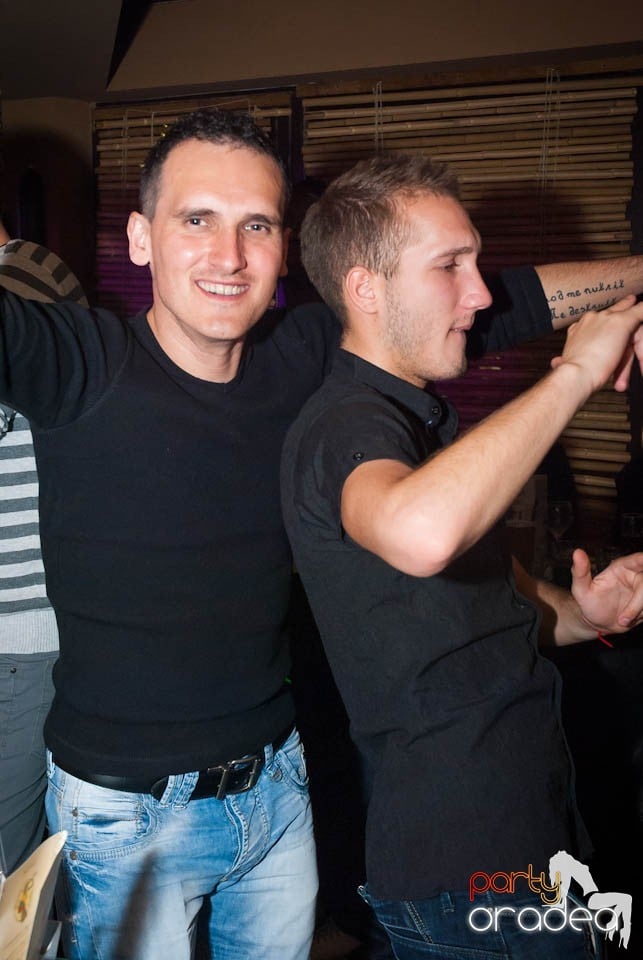 Zulu Saturday Night Party, Zulu Caffe
