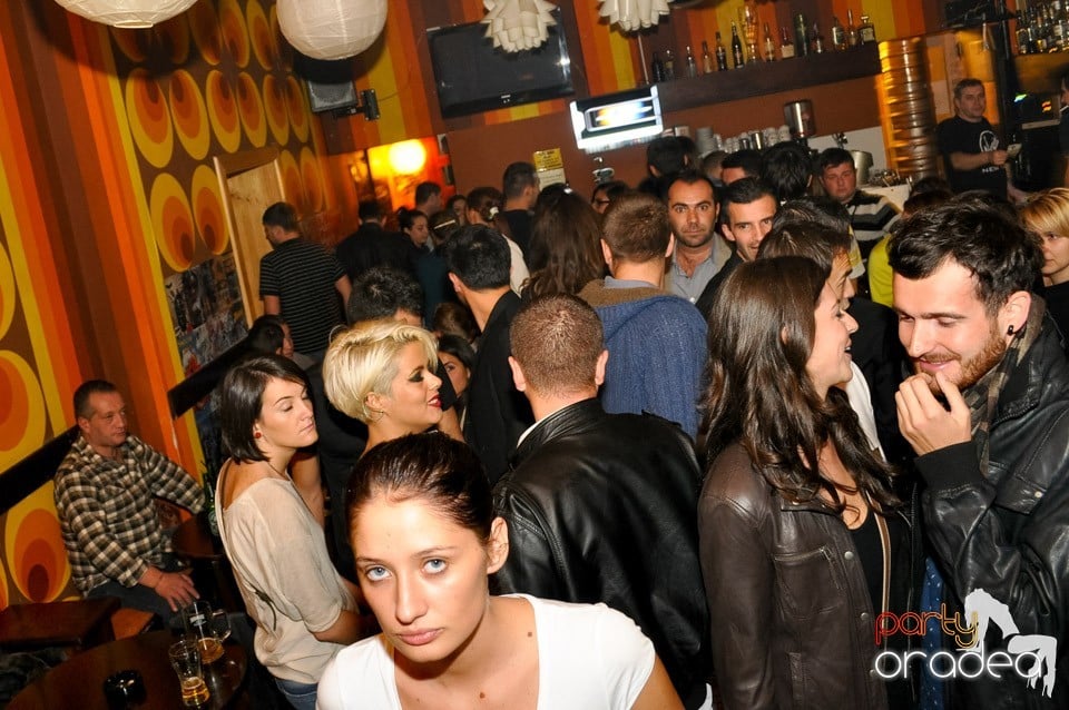 All Night Party în Juice, Juice