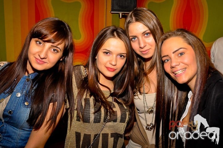Atmosferă de party în Juice, Juice
