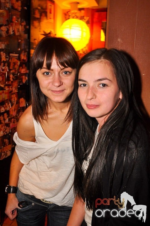 Atmosferă de party în Juice, Juice