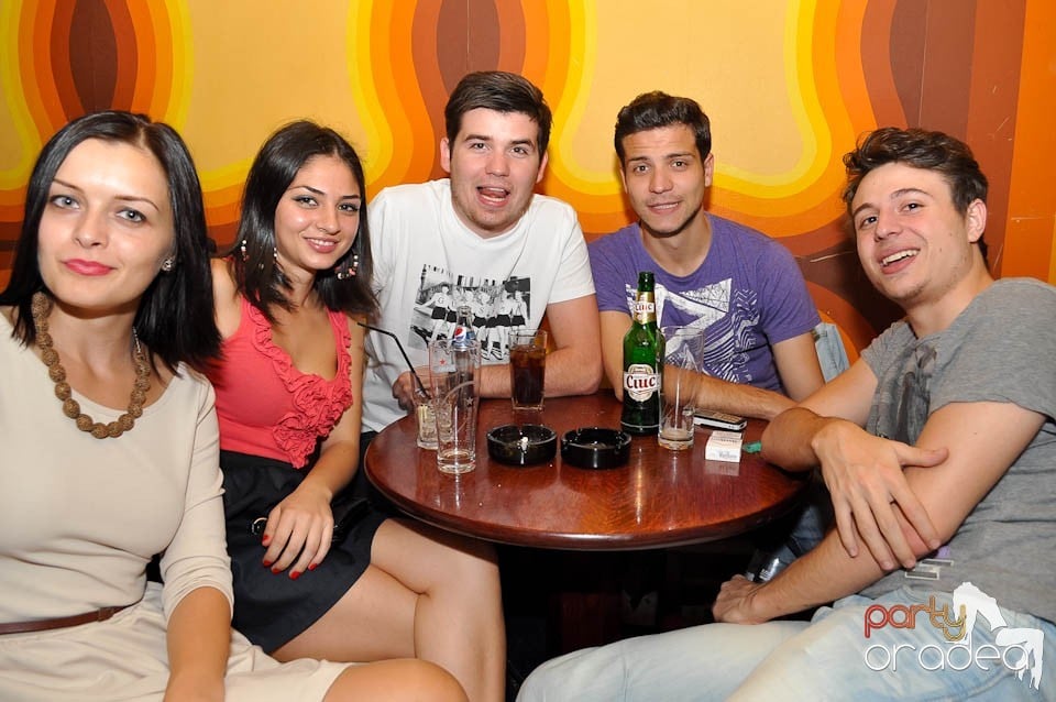 Atmosferă de party @ Juice, Juice