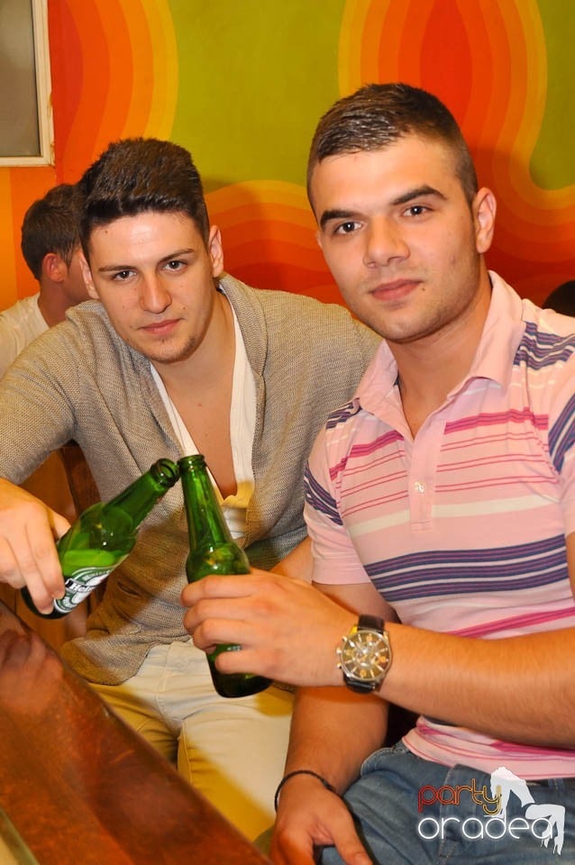 Atmosferă de party @ Juice, Juice