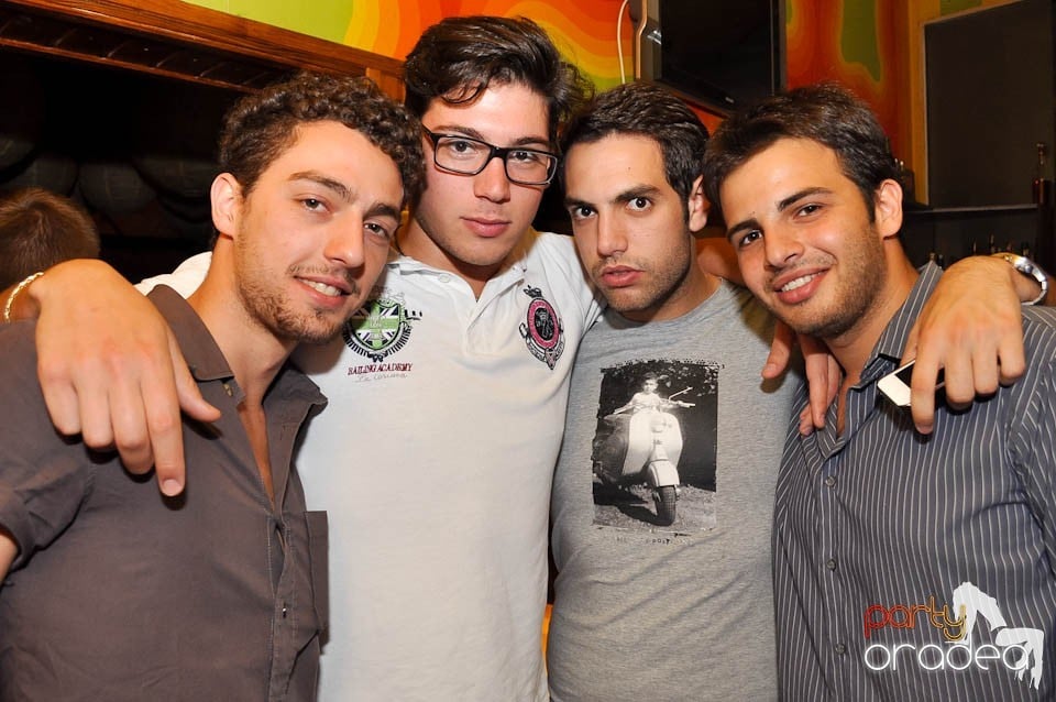 Atmosferă de party @ Juice, Juice